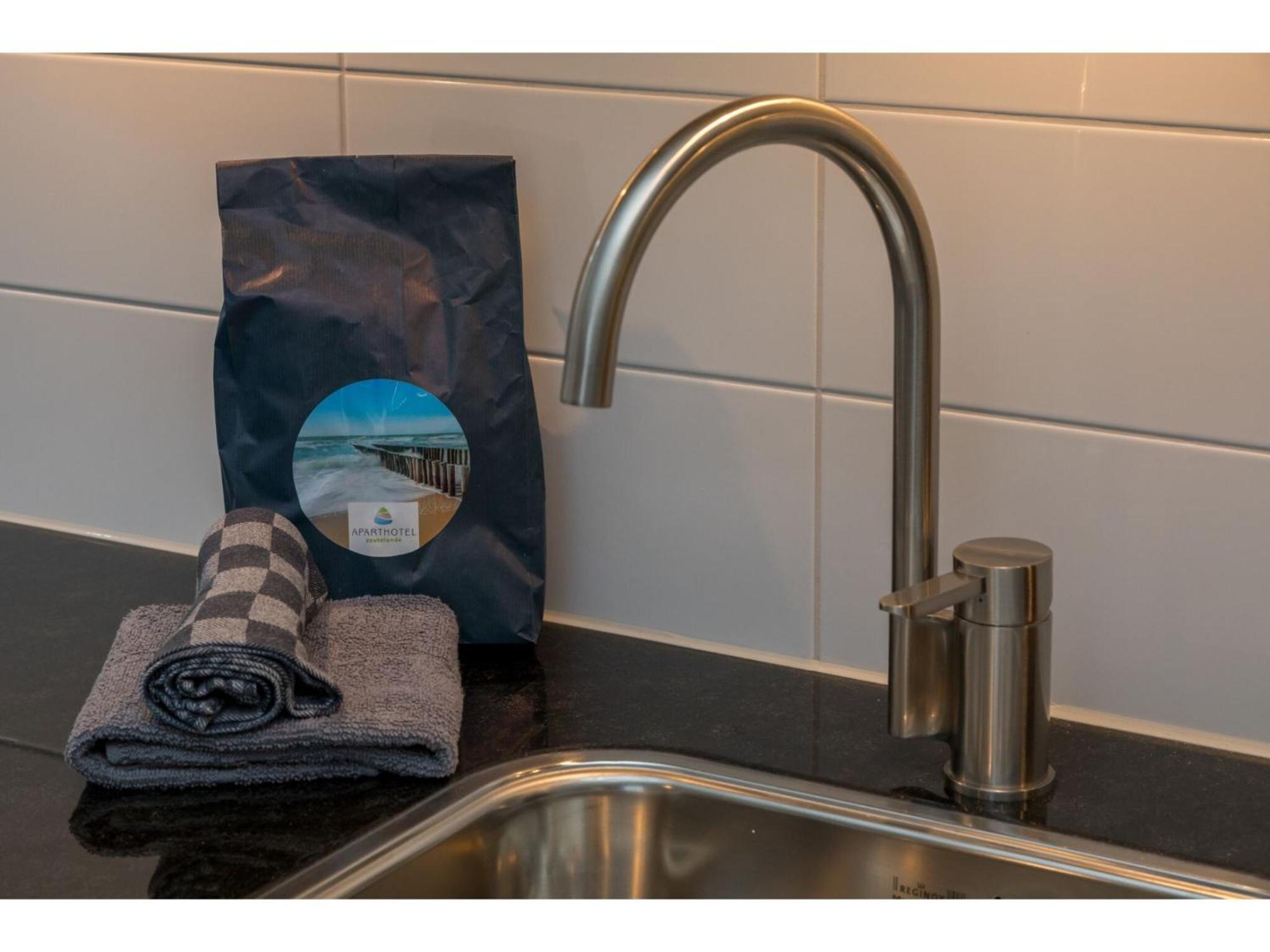 Luxurious Studio For 2 People A 1 Minute Walk From The Beach Of Zoutelande Buitenkant foto